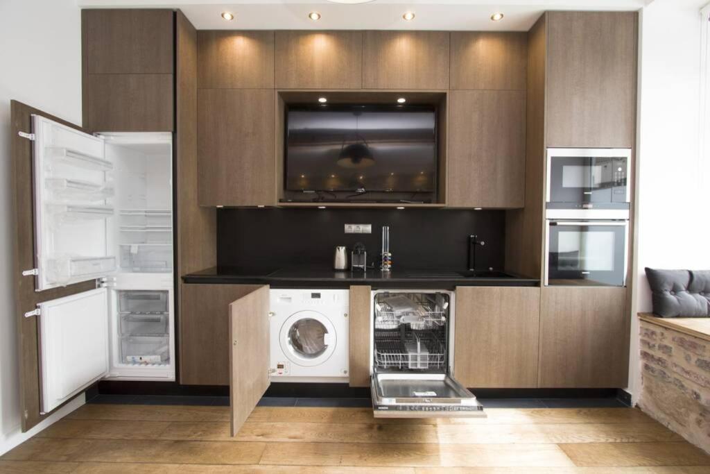 The Designer Apartment Париж Екстериор снимка