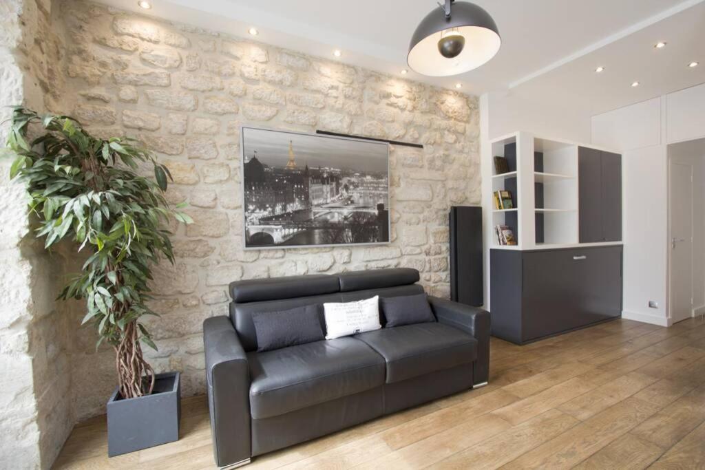 The Designer Apartment Париж Екстериор снимка